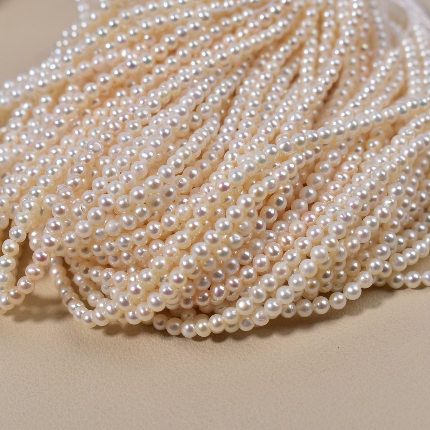 1112 Cost-effective natural freshwater seedless pearl loose beads 3-3.5 mm supply