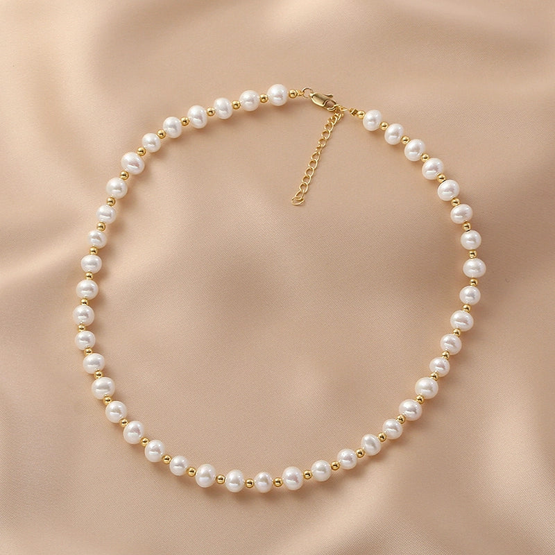 Natural freshwater pearl necklace fashion light luxury niche collarbone women's high sense original design beaded neck chain