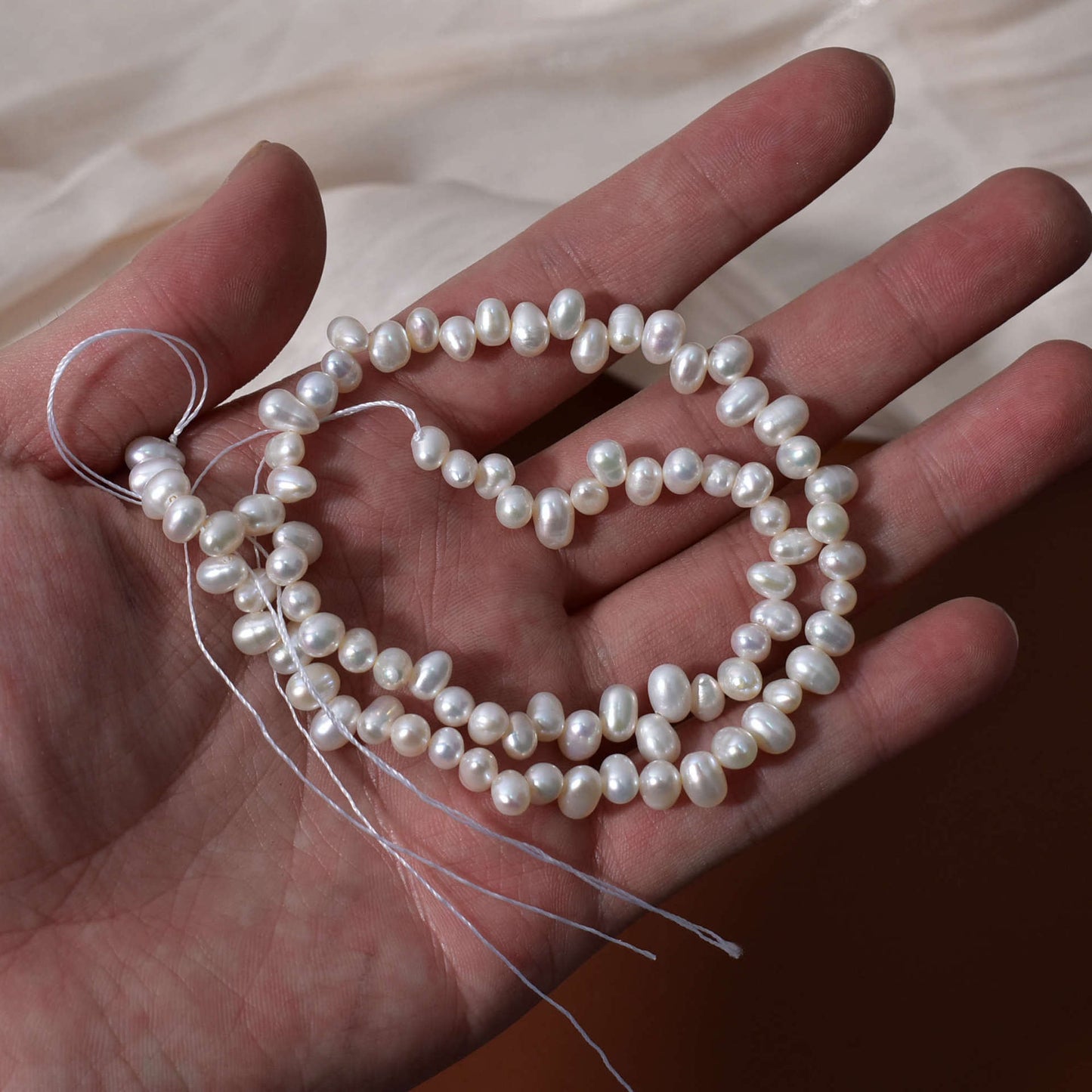 1027 Strong Light  Side Hole Rice Beads about 4-5mm Natural Freshwater Pearl Beads Handmade