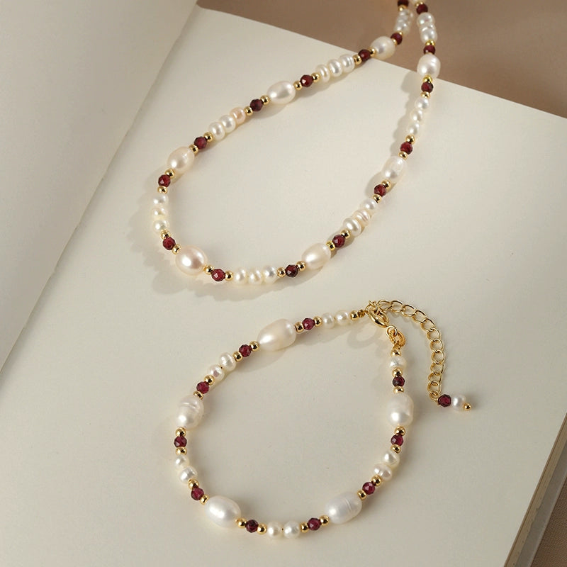 Natural pearl bracelet necklace set female French retro temperament garnet jewelry collarbone chain premium feeling neck chain