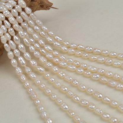 1036 New 5-6mm Threaded Rice Bead Pearl Natural Freshwater Pearl DIY Handmade Jewelry in Stock