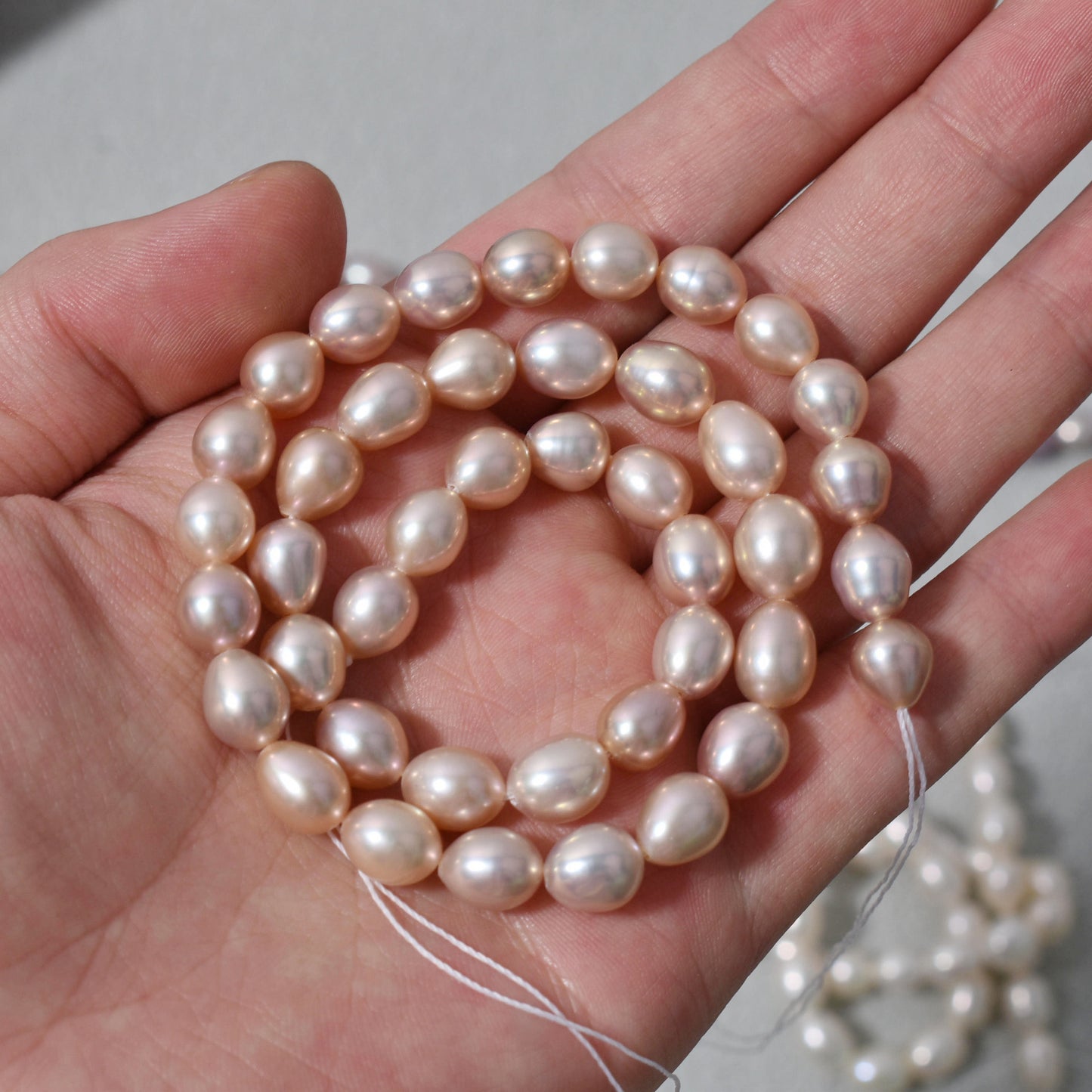 1005 Rice beads Rice-shaped pearl loose beads About 8-9mmDIY bracelet jewelry Natural freshwater pearl necklace Material work in progress