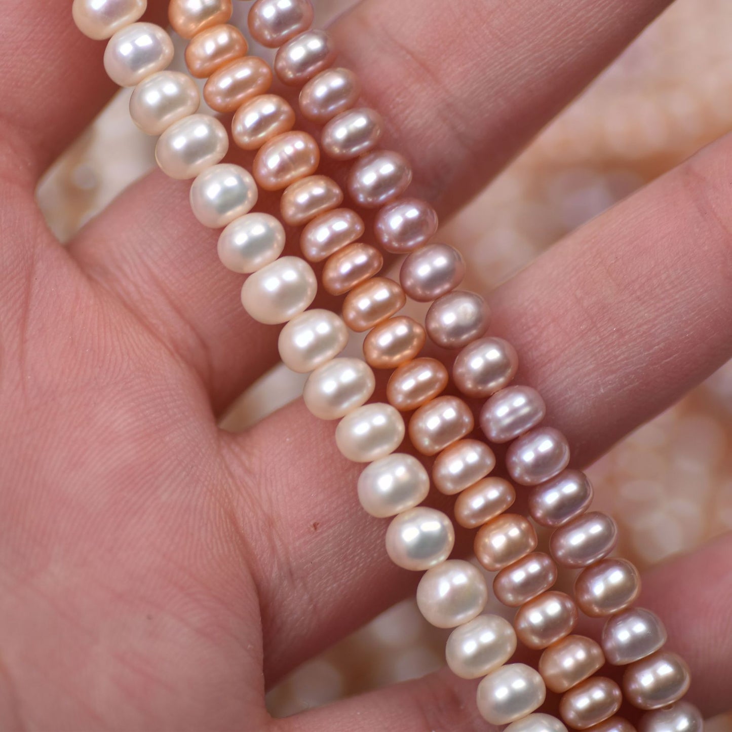 1251 flat beads about 5-6mm natural freshwater pearl DIY jewelry material