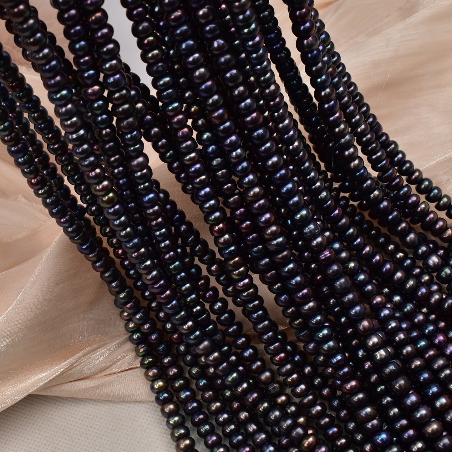 1241 Black flat beads, natural freshwater pearls work in progress diy