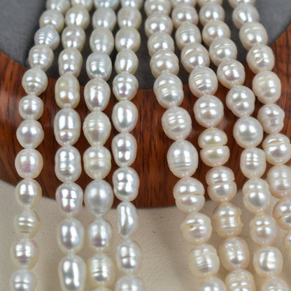 1031 Natural Freshwater Pearls 5-6mm Strong Light Rice Beads DIY Loose Beads