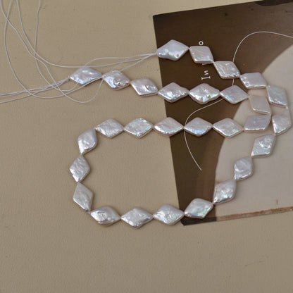 1072 Baroque Pearl Natural Freshwater Pearl Rhombus Loose Bead Jewelry Accessories