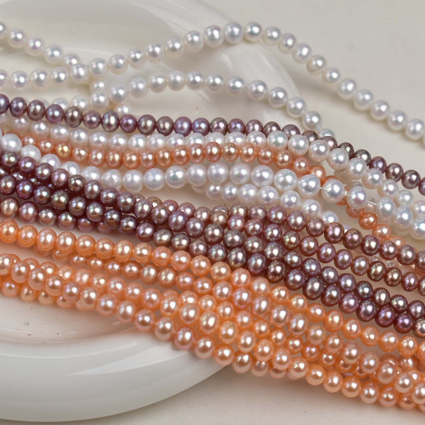 1184 Zhuji nearly round strong light 5-6mm natural freshwater pearl DIY