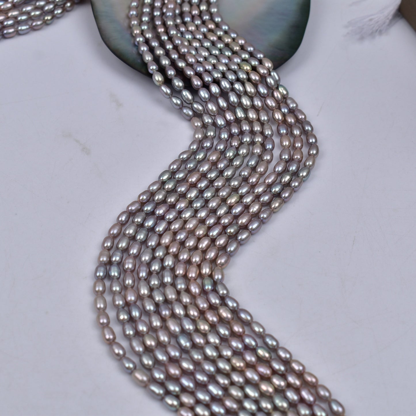 1010 gray natural freshwater pearls about 4-5mm meter-shaped strong light pearls DIY handmade jewelry loose beads