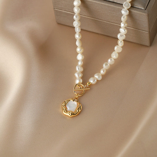 Baroque natural pearl necklace women's exquisite design OT buckle, shell pendant neck chain